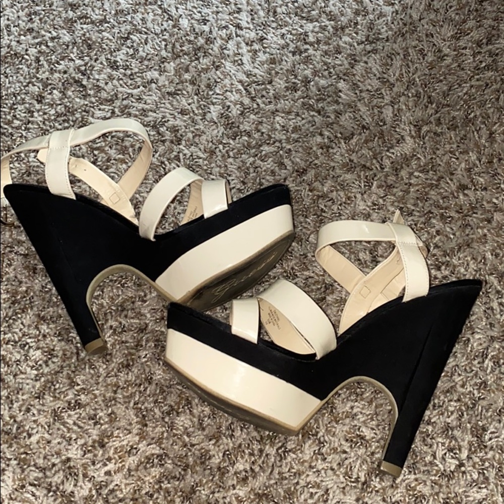 Guess shoes